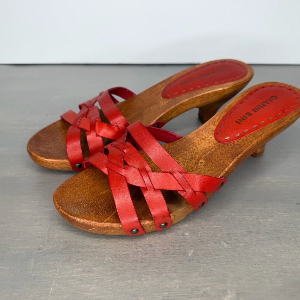 Gianni Bini Orange Slide On Sandals Open Toe Kitty Heel 100% Genuine Leather 7.5 - Picture 2 of 9